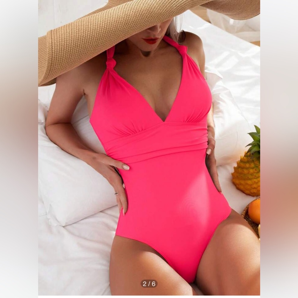 Twist Cut Out One Piece Swimsuit - Hot Pink Sz M